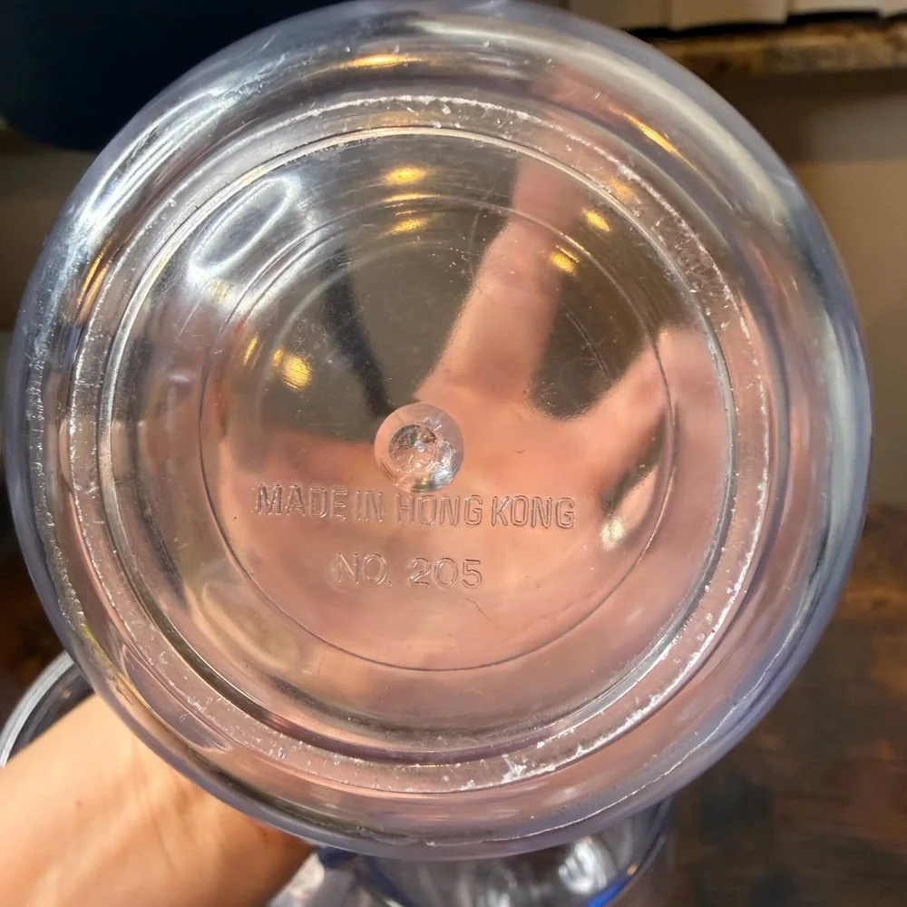 Tervis vintage tumblers feature nautical Set of 4 Clear Tumblers with Figurines